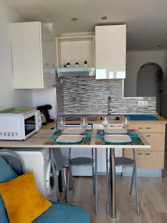 Apartment Blue Butterflies Studio Empuriabrava