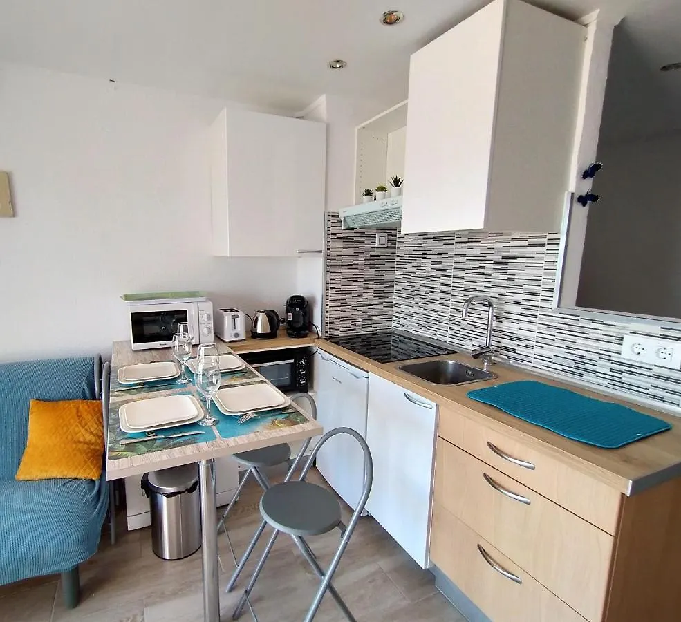 Apartment Blue Butterflies Studio Empuriabrava
